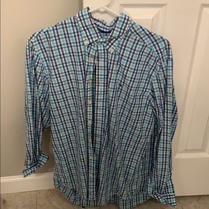 Vineyard Vines dress shirt